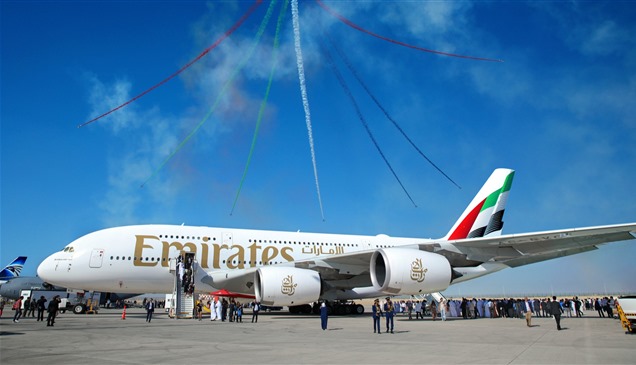 الأكبر من نوعها والوحيدة.. كيف تصدرت "إيرباص A380" الإماراتية المشهد بمعرض برلين للطيران؟