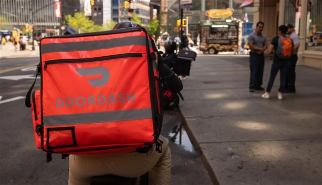 ملاكمة وتسويق في وظيفة واحدة.. عرض غريب من DoorDash براتب 200 ألف دولار