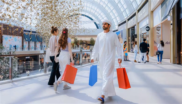 من مركز تجاري واحد إلى 213 مليون زائر.. كيف صنعت دبي اقتصاد التسوق؟