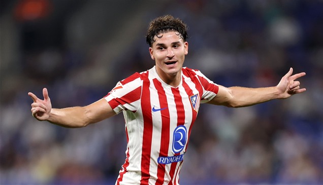رسمياً.. ريال مدريد يعرض 150 مليون يورو للتعاقد مع ألفاريز