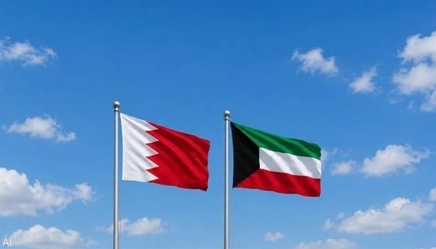 علما البحرين والكويت (أرشيف)