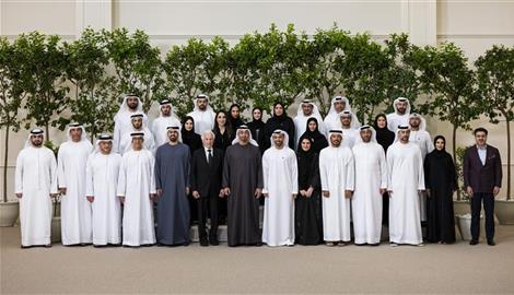 محمد بن زايد: المجتمع القوي والمتماسك ركيزة أساسية لبناء وطن قادر على تحقيق طموحاته