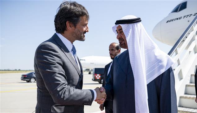 رئيس الدولة يصل سلوفاكيا في زيارة عمل