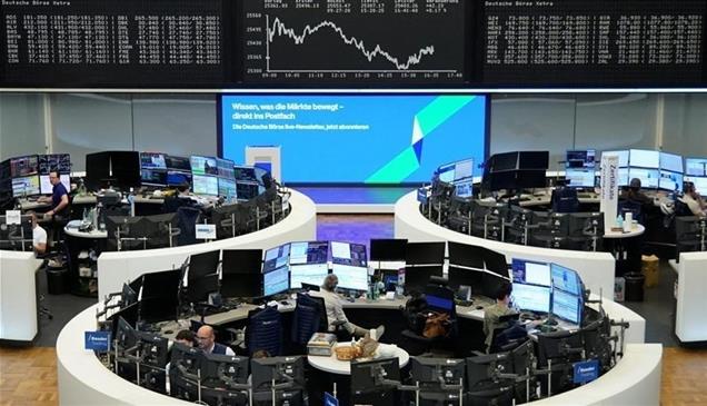 الاستثمارات والإنفاق الدفاعي يدعمان تعافي الاقتصاد الألماني