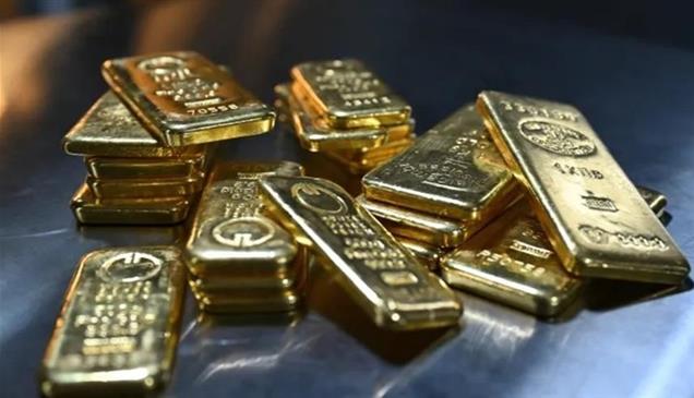 الملاذات الآمنة تحت الضغط.. أسهم الذكاء الاصطناعي تخطف السيولة