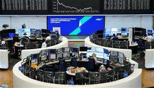 أسهم أوروبا تتراجع مع ارتفاع النفط وعوائد السندات