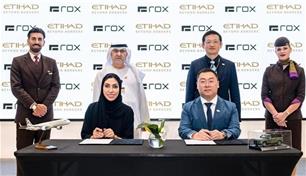 شراكة بين "الاتحاد للطيران" و"ROX" لدمج حلول الذكاء الاصطناعي في قطاع السفر