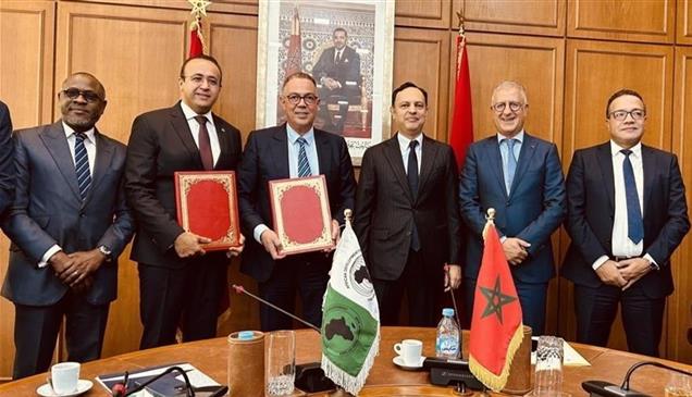 المغرب يوقع تمويلات بـ465 مليون دولار لتطوير السكك وتنمية المهارات