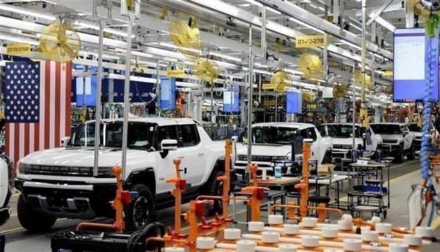 جنرال موتورز تطلق سيارات كهربائية ببطاريات مُعاد تدويرها 100% لأول مرة