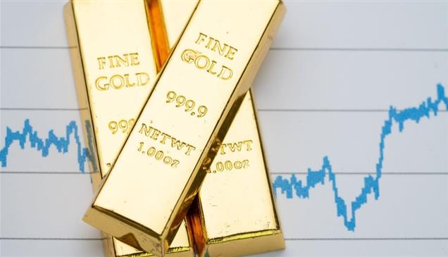 الذهب يتراجع مع ترقب بيانات التضخم وارتفاع النفط