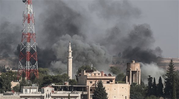 الدخان المتصاعد جراء القصف التركي في الداخل السوري (اي بي ايه)