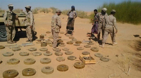 الجيش اليمني ينتزع ألغاماً حوثية (أرشيف)