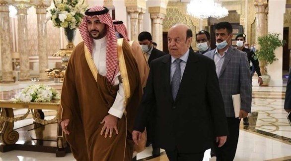 الرئيس اليمني عبد ربه منصور هادي ونائب وزير الدفاع السعودي الأمير خالد بن سلمان (أرشيف)