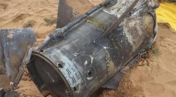 حطام صاروخ باليستي أطلقه الحوثيون في هجوم سابق (أرشيف)