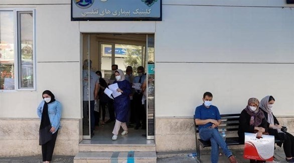 مستشفى للتعامل مع مصابي كورونا في إيران (رويترز)