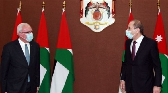 وزيرا الخارجية الأردني أيمن الصفدي والفلسطيني رياض المالكي (أرشيف)