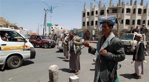 مسلحون من ميليشات حوثية تسيطر على صنعاء (أرشيف)