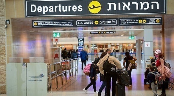 مسافرون في مطار بن غوريون (أرشيف)