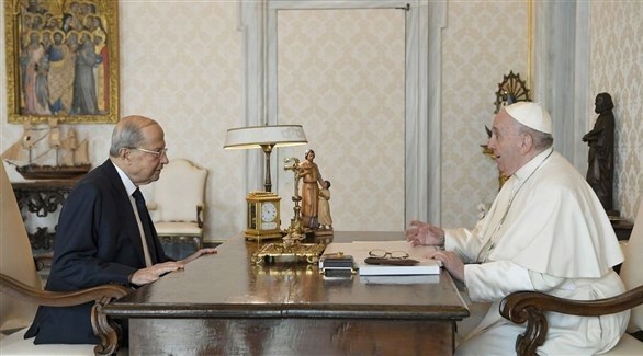  الرئيس اللبناني ميشال عون مع البابا فرنسيس في الفاتيكان (أرشيف)