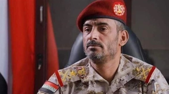 رئيس هيئة الأركان العامة اليمنية  صغير بن عزيز (أرشيف)