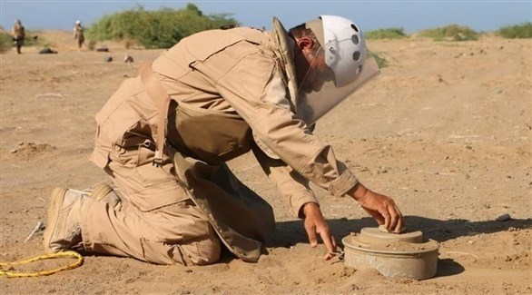 إزالة ألغام زرعتها ميليشيا الحوثي في مناطق يمنية (أرشيف)