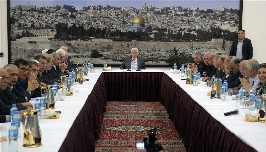 الرئيس الفلسطيني خلال اجتماع في رام الله (وفا)