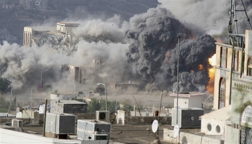 قصف حوثي سابق على تعز (أرشيف)