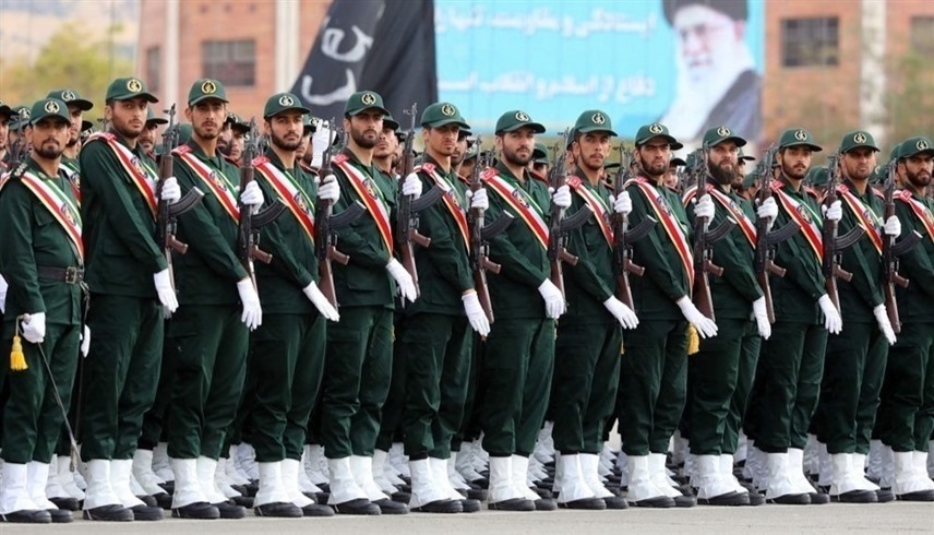عناصر من الحرس الثوري الإيراني (أ ف ب)